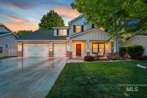 Photo of 2998 E Shadowwolf Dr, Eagle, ID 83616 (MLS # 98987690)