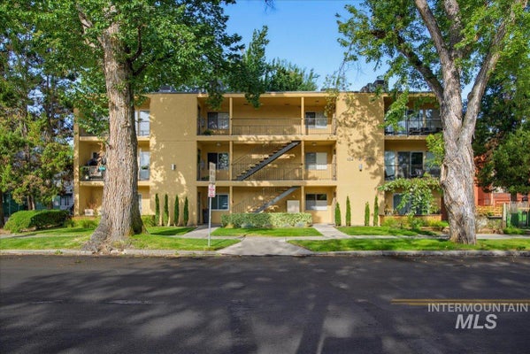 925 N 9TH ST APT 22, BOISE, ID 83702 - Image a42f1ebe903cf7b75831e0f8b8f01f4b/608759532