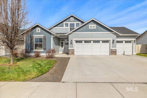 Photo of 3090 W Silver River St, Meridian, ID 83646 (MLS # 98977223)