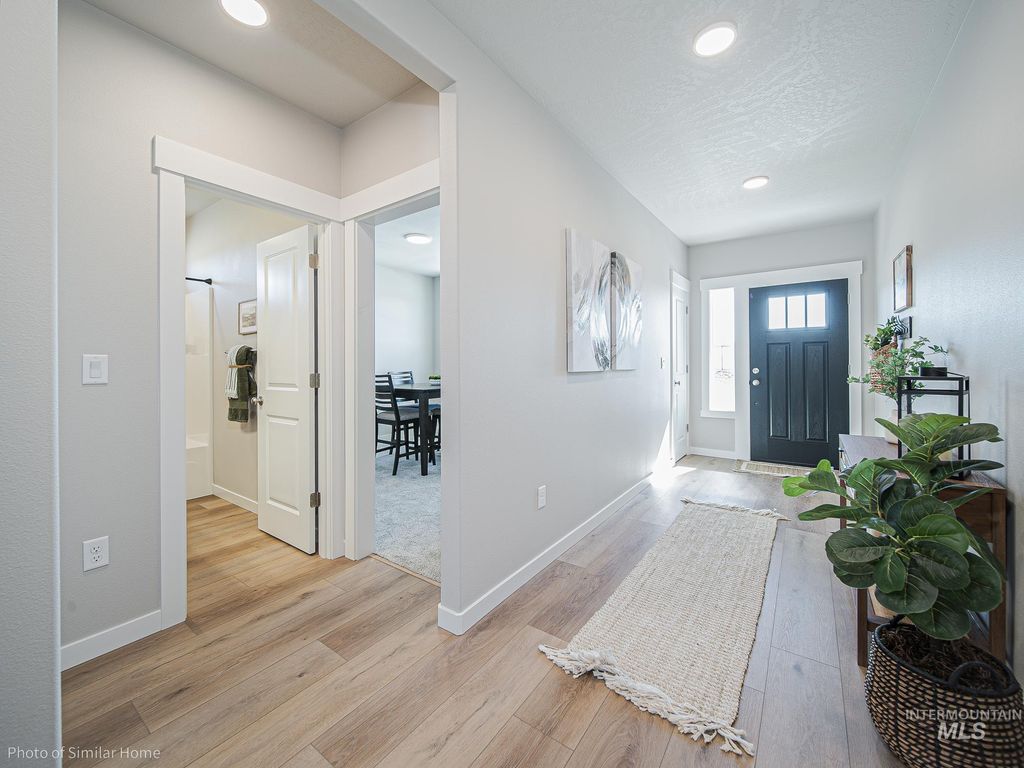 Photo of 17436 N Sendoa Ave #Lot 17 Block 7, Nampa, ID 83687 (MLS # 98973316)