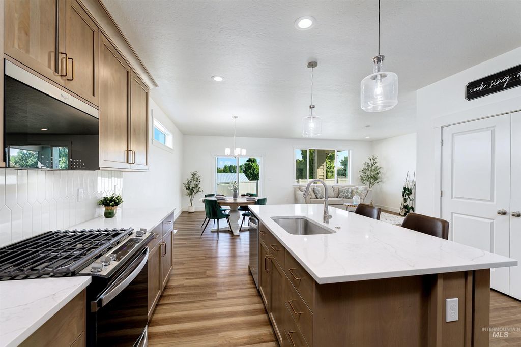 Photo of 2678 Landmark St, Emmett, ID 83617 (MLS # 98977682)