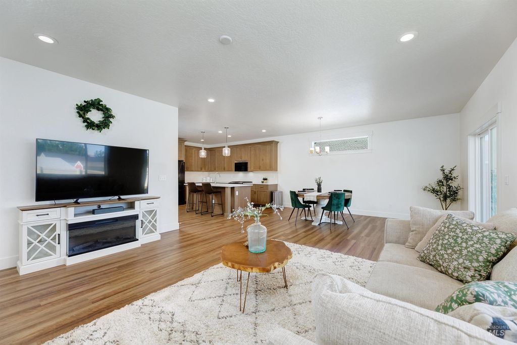 Photo of 2678 Landmark St, Emmett, ID 83617 (MLS # 98977682)