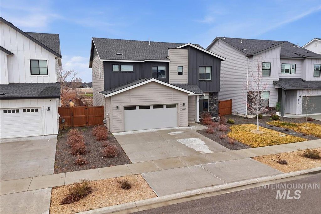 Photo of 6937 S Sunfish Way, Boise, ID 83709 (MLS # 98976063)