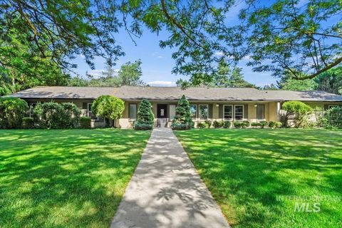 3752 Lancer Way Boise ID 83713