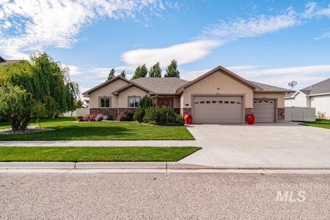 Photo of 5119 Pevero DR, Idaho Falls, ID 83401 (MLS # 98999778)