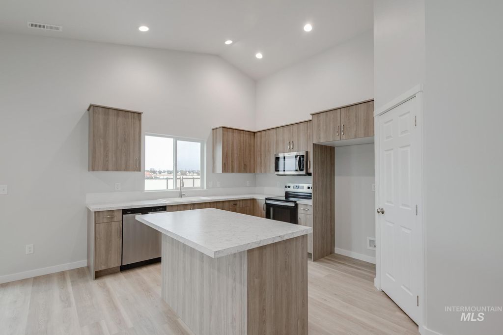 Photo of 4119 Austin St, Caldwell, ID 83605 (MLS # 98983700)