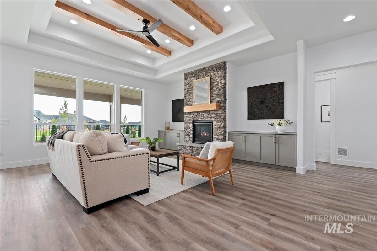 7131 E Chicken Hawk Loop