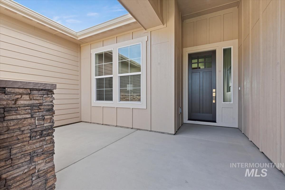 7131 E Chicken Hawk Loop