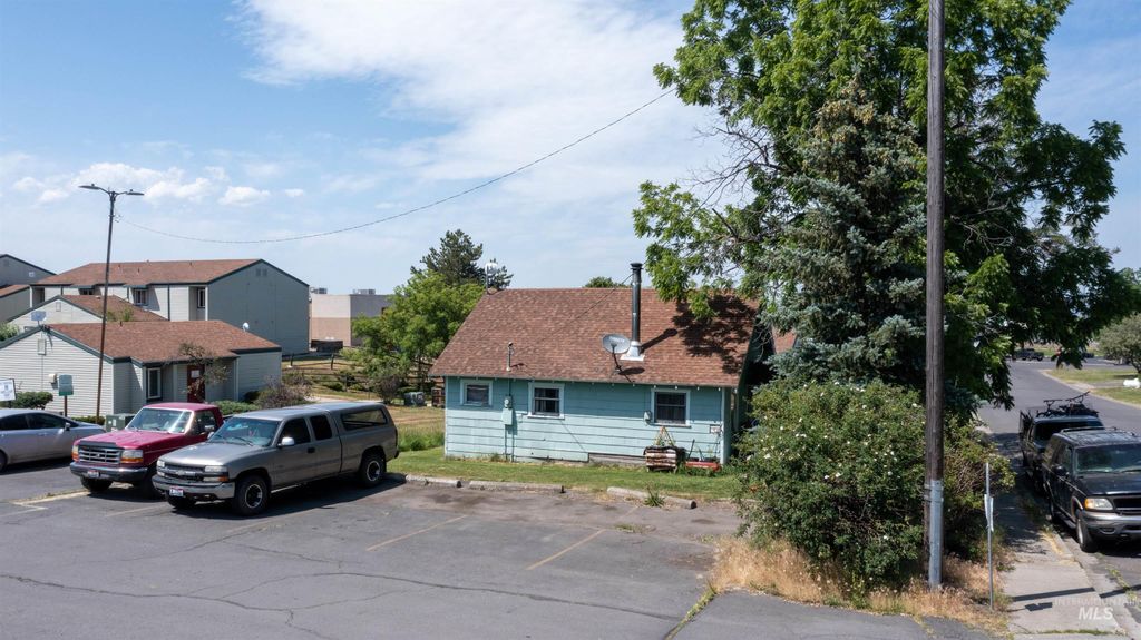 Photo of 390 S E Street, Grangeville, ID 83530 (MLS # 98951967)