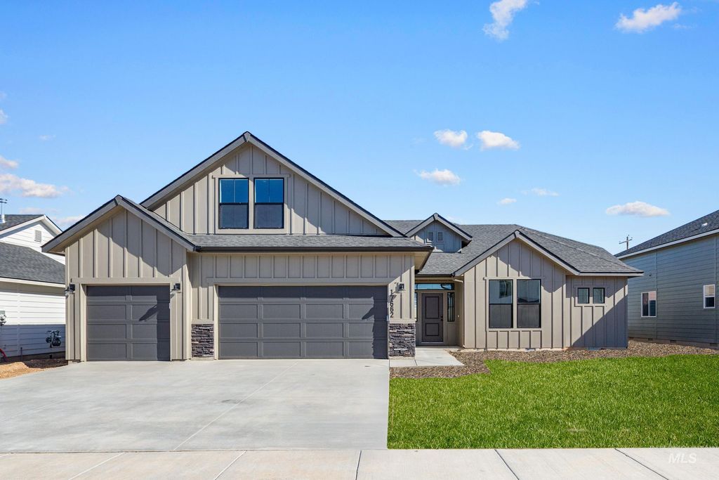 Photo of 17662 N Boone Peak Ave, Nampa, ID 83687 (MLS # 98975487)