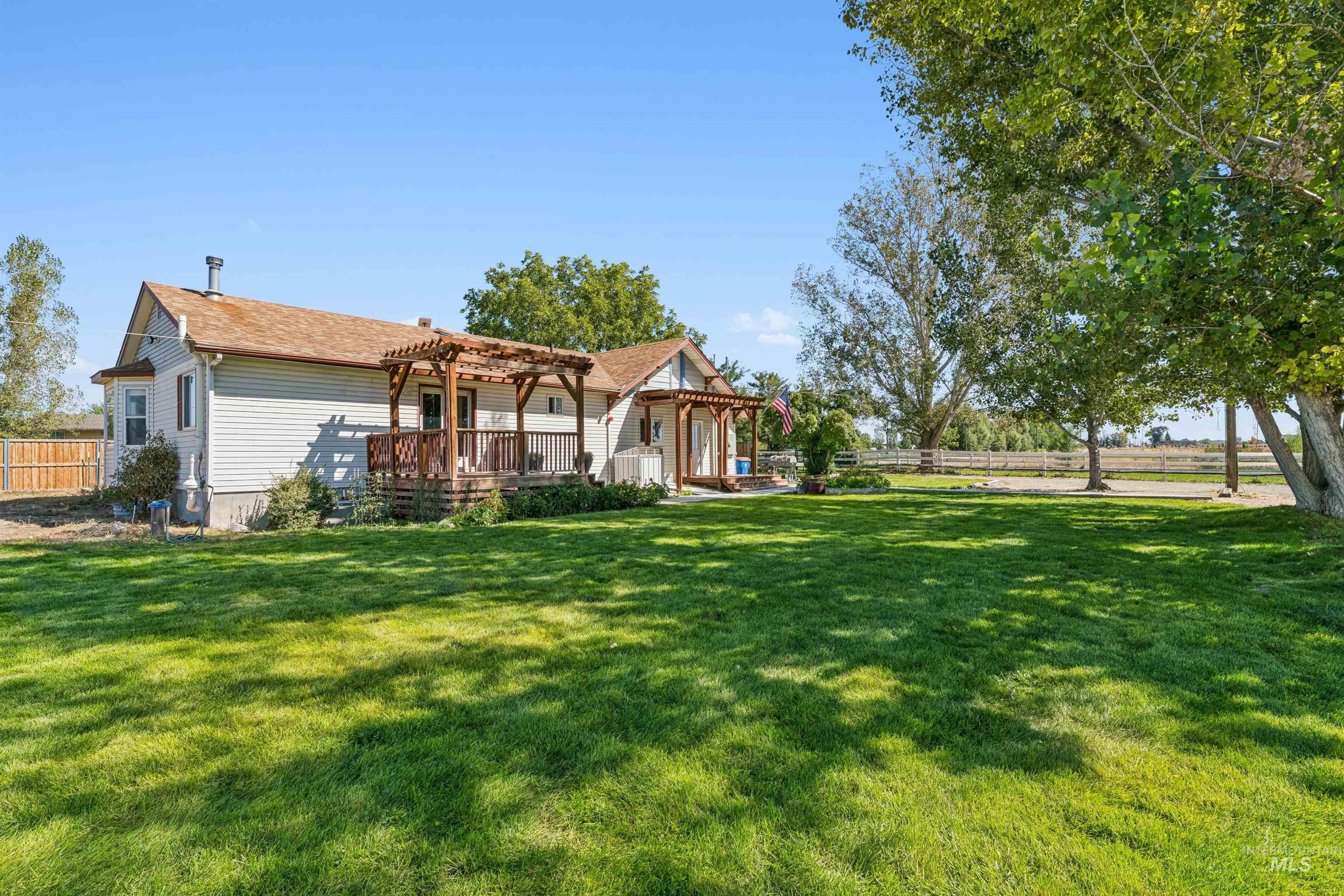 4365 W Lake Hazel Road