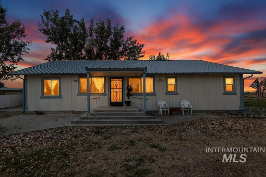 Photo of 2603 Lower Bluff Road, Emmett, ID 83617 (MLS # 98965670)