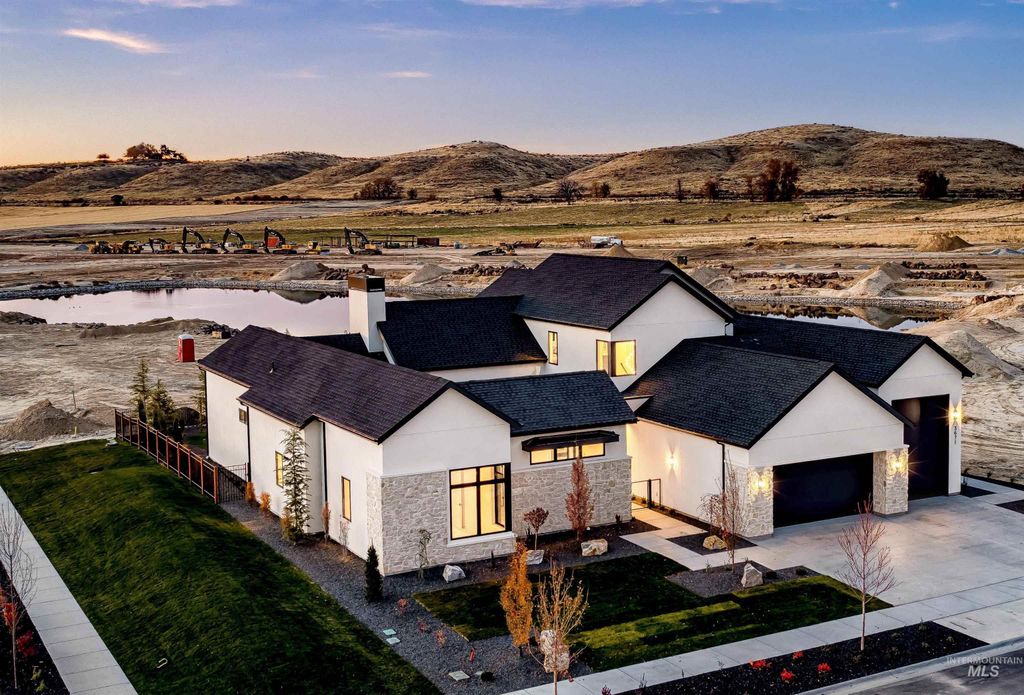 Photo of 3671 N Harvest Moon Way, Eagle, ID 83616 (MLS # 98984645)