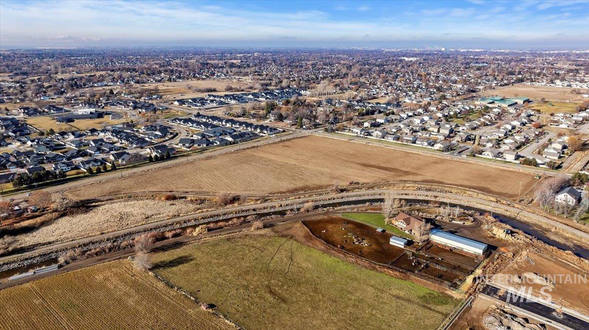 TBD Locust Ln