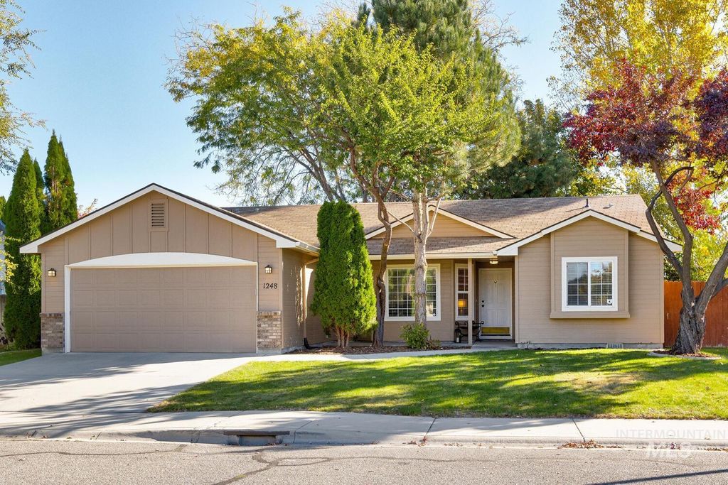 Photo of 1248 N Black Wolf Ave, Kuna, ID 83634 (MLS # 98965501)