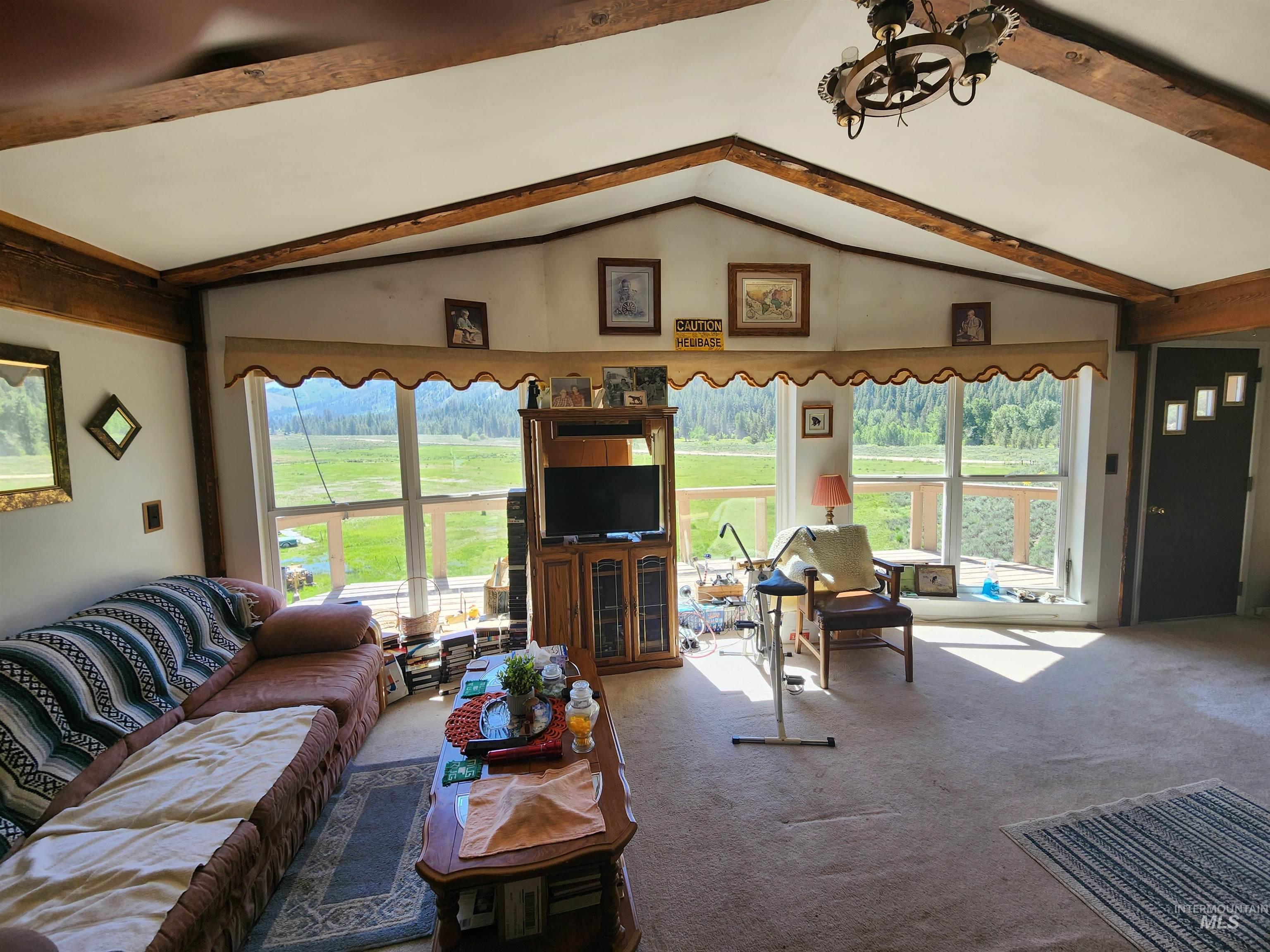 4942 E Baumgartner Rd