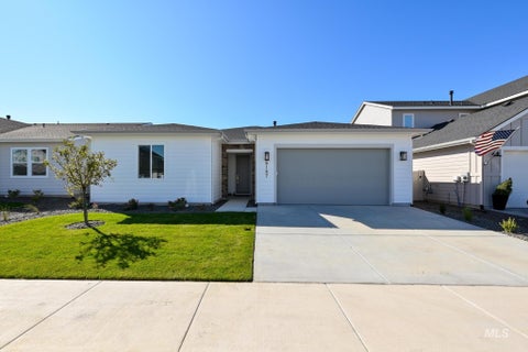 Photo of 6167 W Snow Currant St, Meridian, ID 83646 (MLS # 98998887)