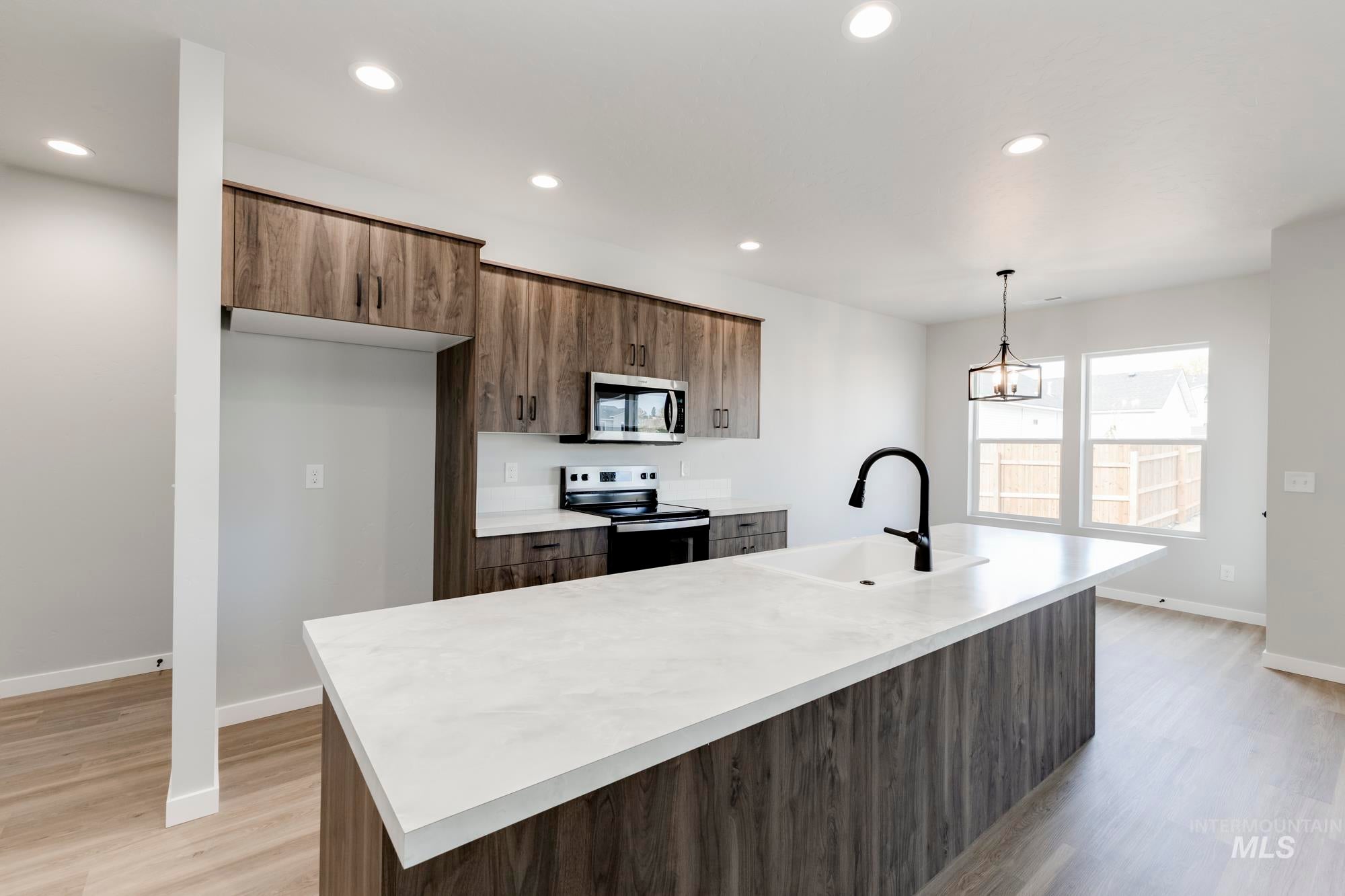 434 Aplomado Ct
