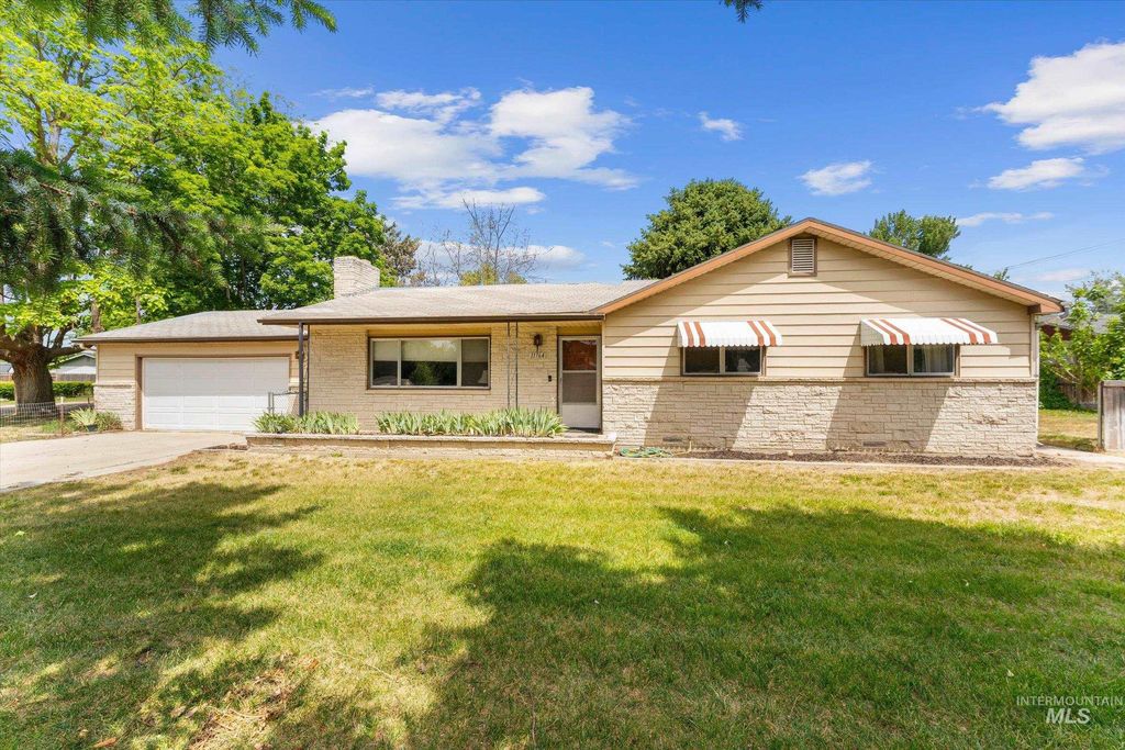 Photo of 11764 Moss Ln, Nampa, ID 83651 (MLS # 98988307)