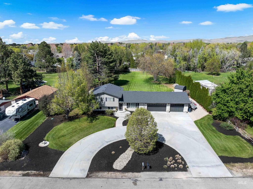 Photo of 11178 W Hollandale Dr, Boise, ID 83709 (MLS # 98982855)