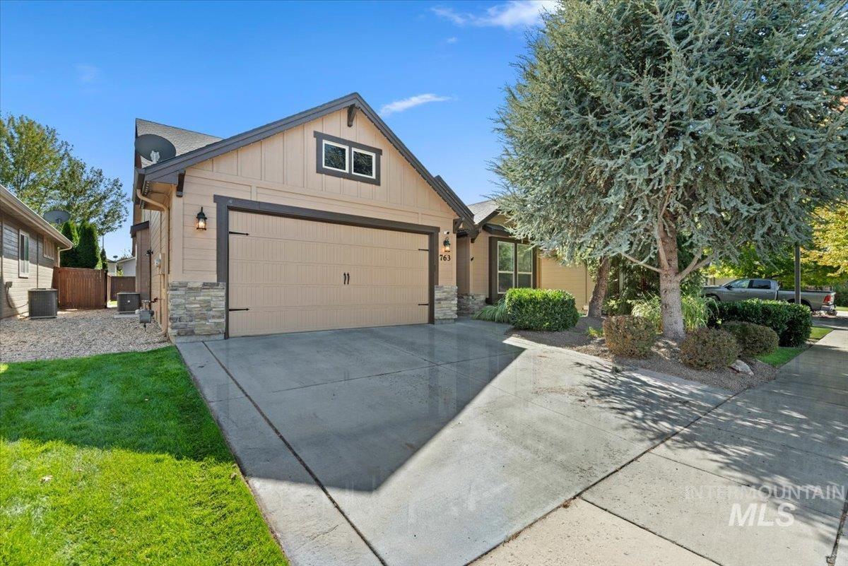 763 W Laughton Dr.