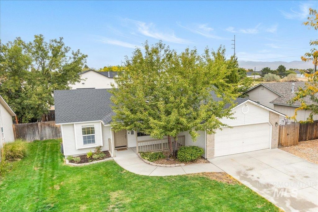 Photo of 9050 W Mediterranean Dr, Boise, ID 83709 (MLS # 98963744)