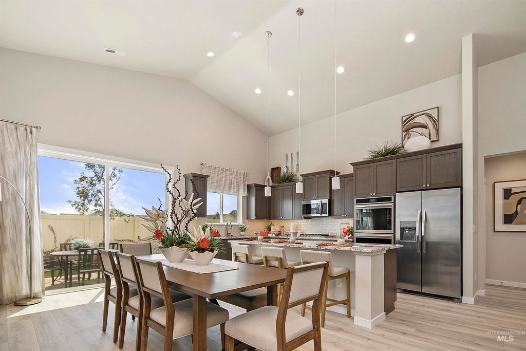 Photo of 7735 E Meriwether Dr, Nampa, ID 83687 (MLS # 98977314)