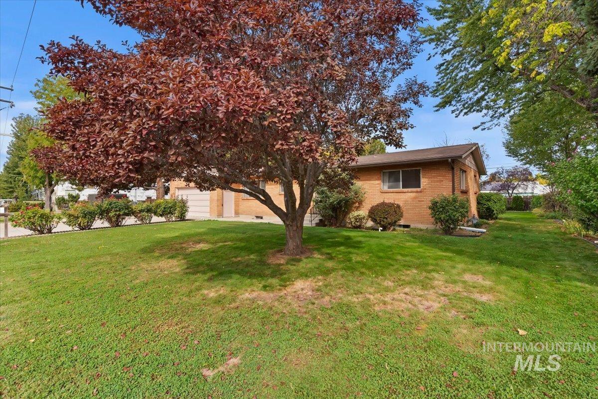 4828 W Kootenai Street