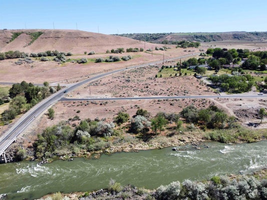135 CHESSMORE DR, BUHL, ID 83316 - Image a62ea7e63347de6a22a37a7f0b17c8bc/4054882463