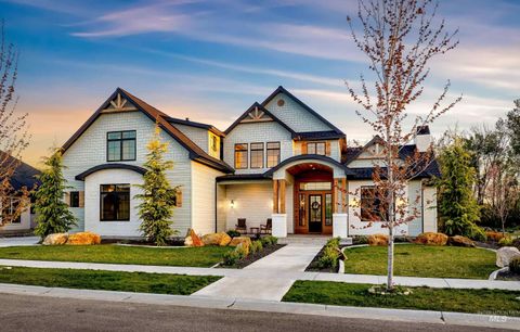 Photo of 7723 W Hevelius Ln, Eagle, ID 83616 (MLS # 98972388)
