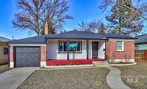 Photo of 2316 W Kootenai St, Boise, ID 83705 (MLS # 98979123)