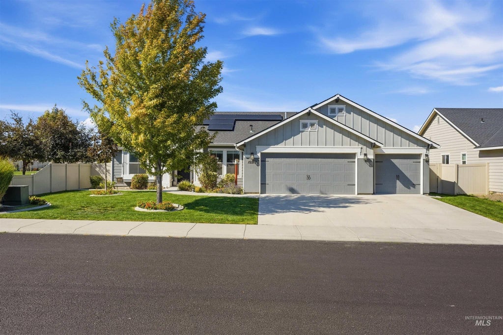 Photo of 15517 Fuchsia Avenue, Nampa, ID 83651 (MLS # 99001858)