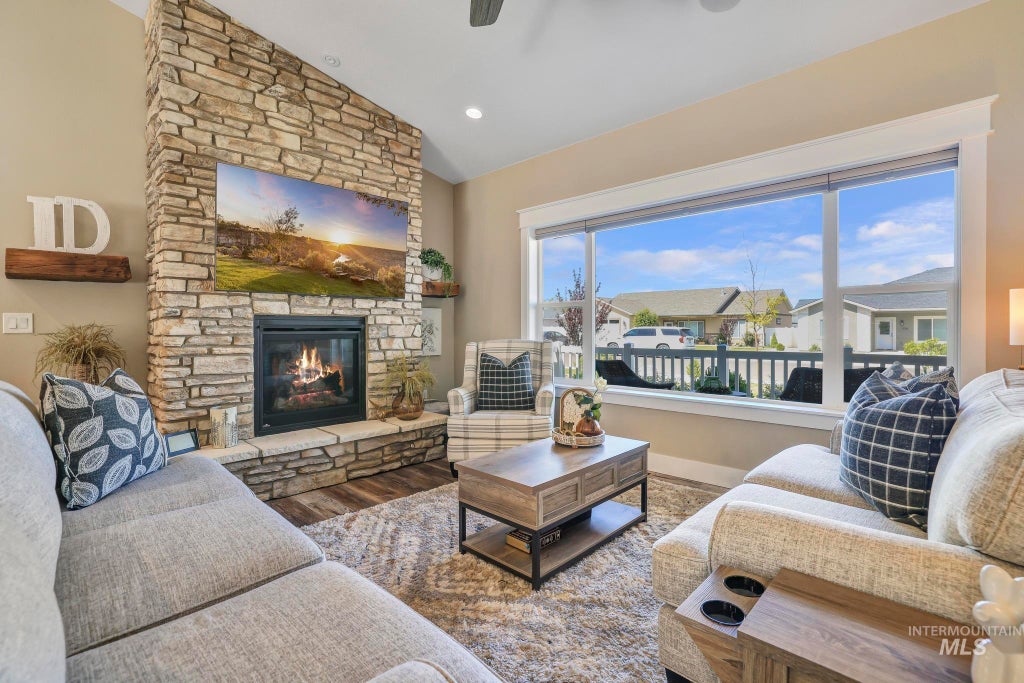 Photo of 1353 Shelbi Street, Twin Falls, ID 83301 (MLS # 98999230)