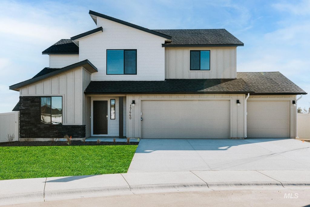 Photo of 7130 E Shields Dr, Nampa, ID 83687 (MLS # 98974807)