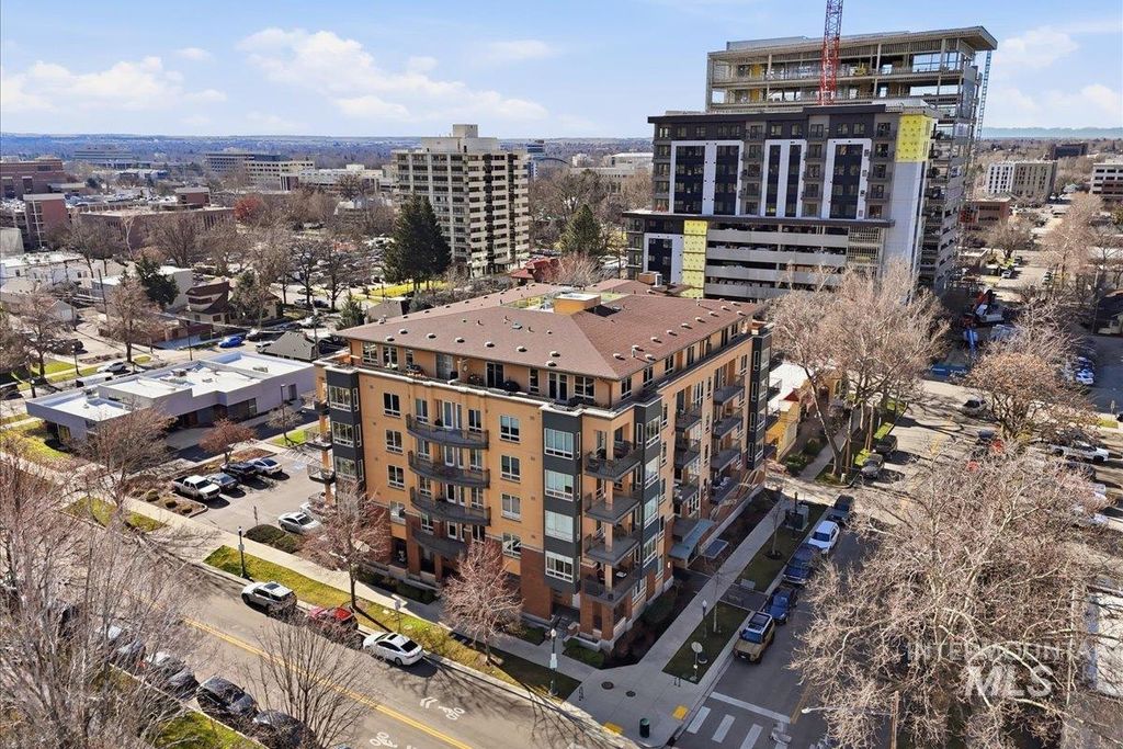 Photo of 323 W Jefferson St #509, Boise, ID 83702 (MLS # 98976931)