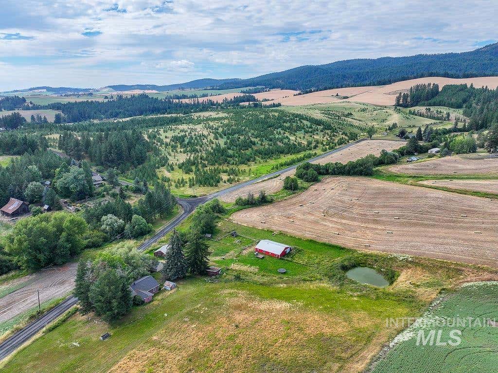 Photo of 1094 Crumarine Loop, Moscow, ID 83843 (MLS # 98994252)