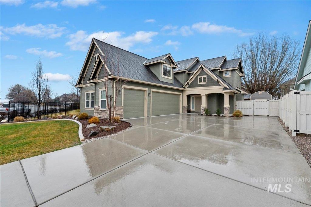 Photo of 3052 N Christian Way, Meridian, ID 83646 (MLS # 98978542)