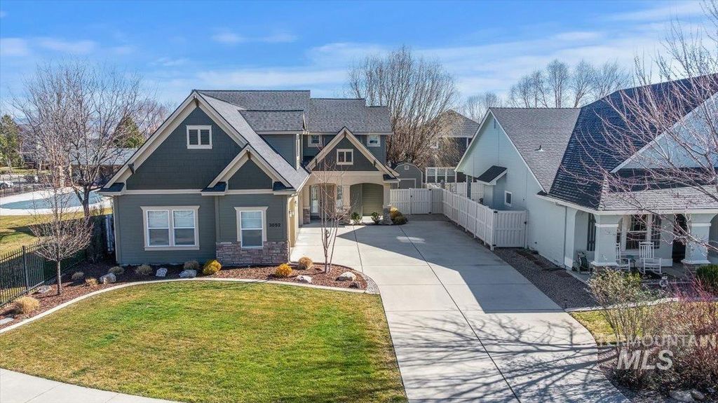 Photo of 3052 N Christian Way, Meridian, ID 83646 (MLS # 98978542)
