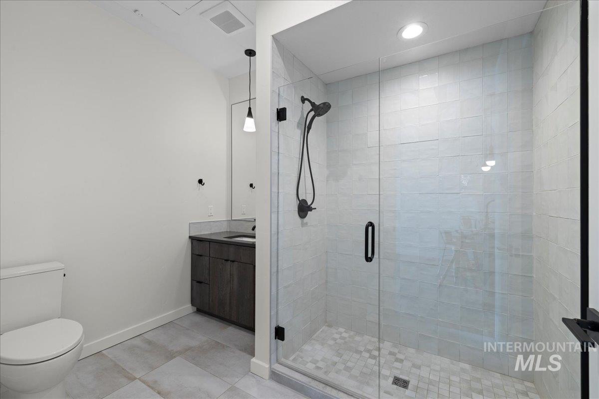 Boise, Idaho 83716, United States, ,1 BathroomBathrooms,Residential,Pending,34314