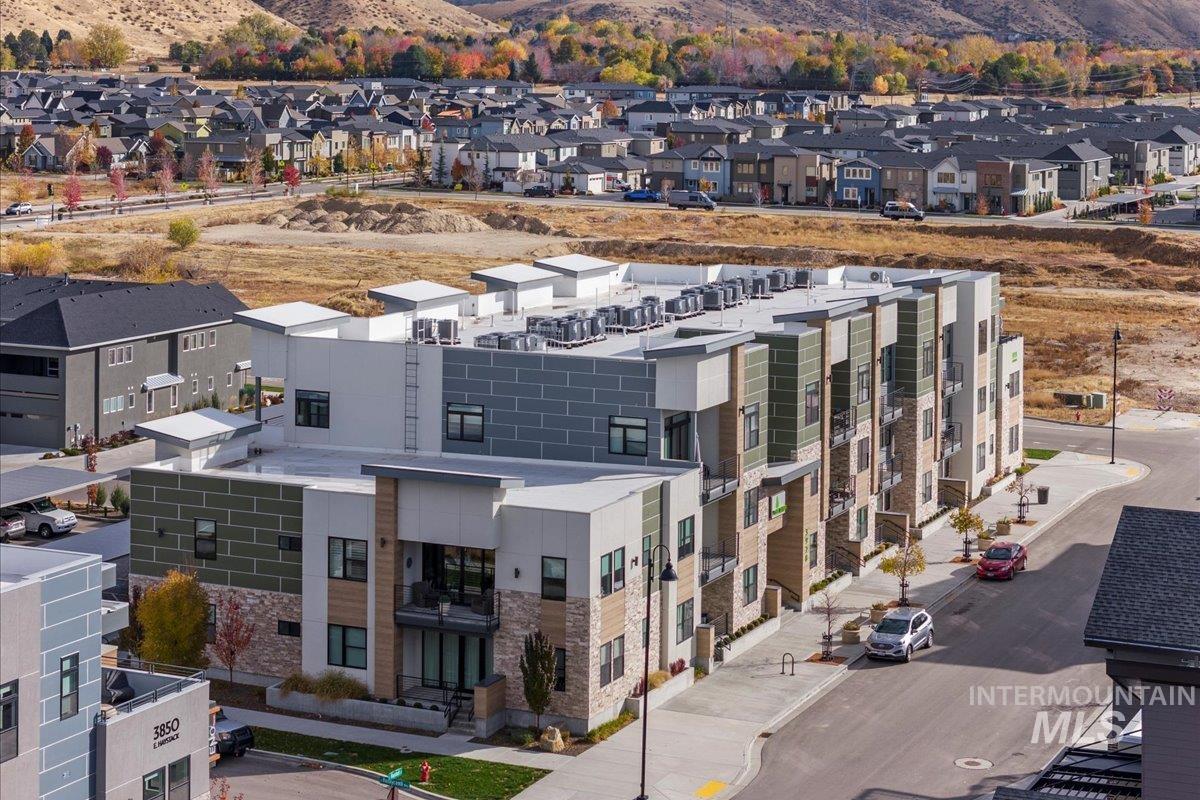 Boise, Idaho 83716, United States, ,1 BathroomBathrooms,Residential,Pending,34314