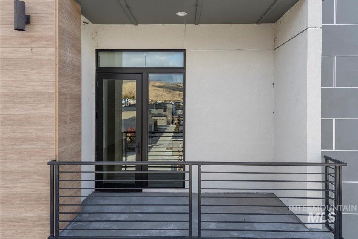 Boise, Idaho 83716, United States, ,1 BathroomBathrooms,Residential,Pending,34314