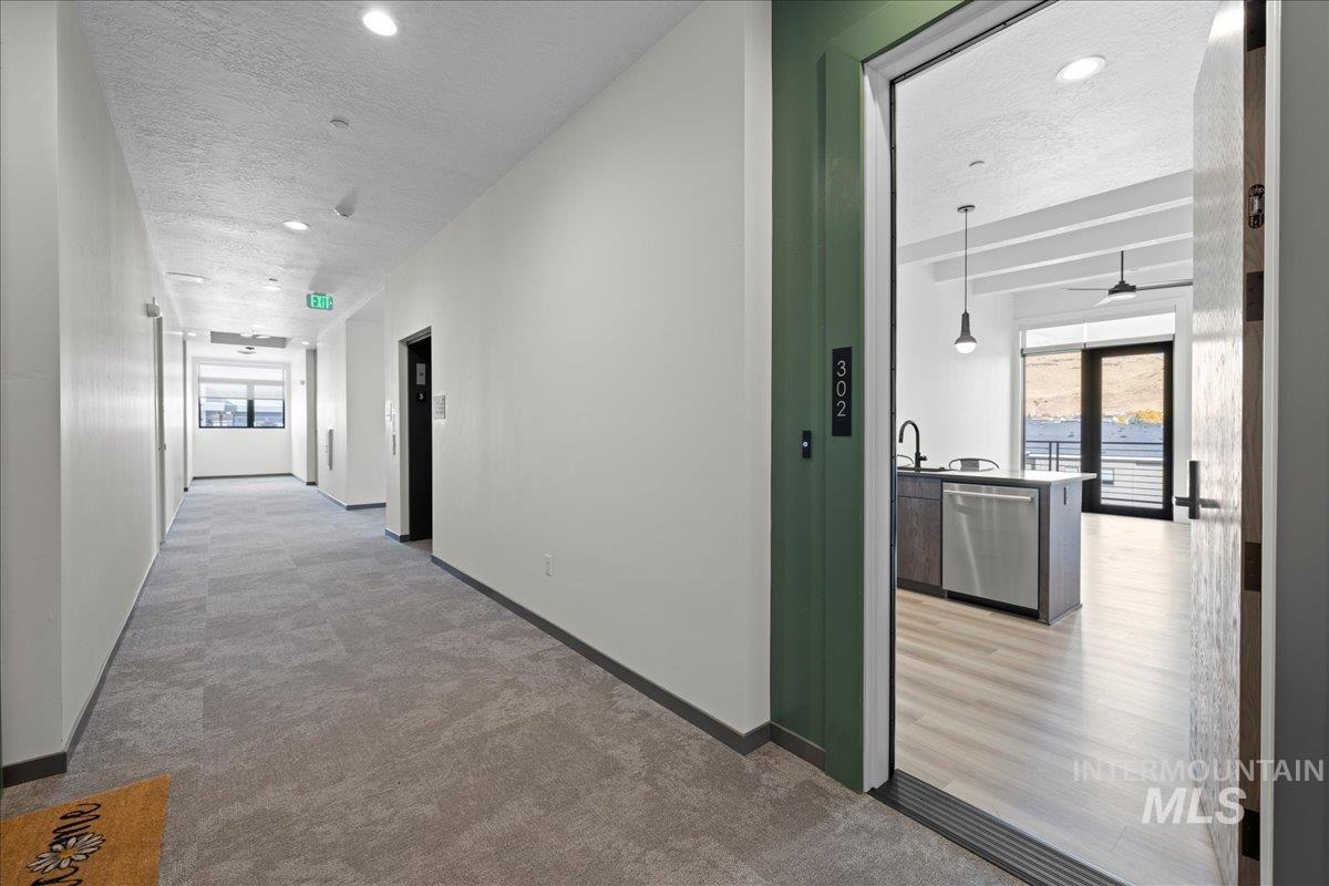 Boise, Idaho 83716, United States, ,1 BathroomBathrooms,Residential,Pending,34314