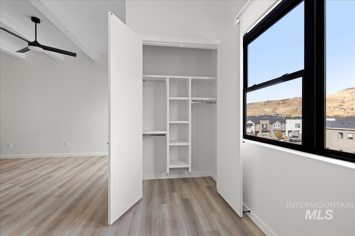 Boise, Idaho 83716, United States, ,1 BathroomBathrooms,Residential,Pending,34314