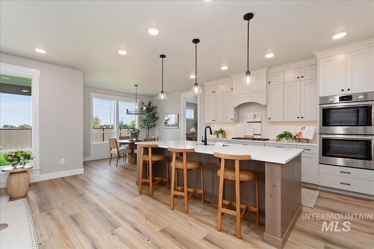 2154 N Palaestra Ave