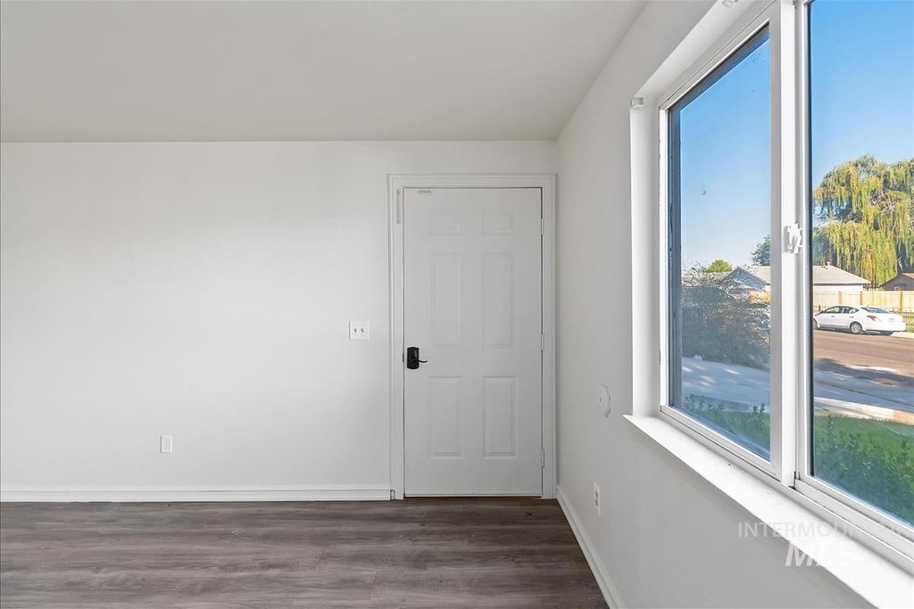 Photo of 125 Donna Dr, Middleton, ID 83644 (MLS # 98999209)