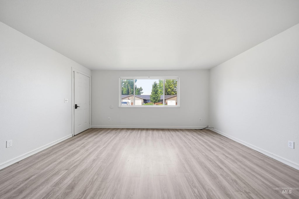 Photo of 125 Donna Dr, Middleton, ID 83644 (MLS # 98999209)