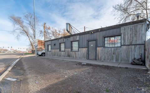 Photo of 157 Washington St, Twin Falls, ID 83301 (MLS # 98979288)