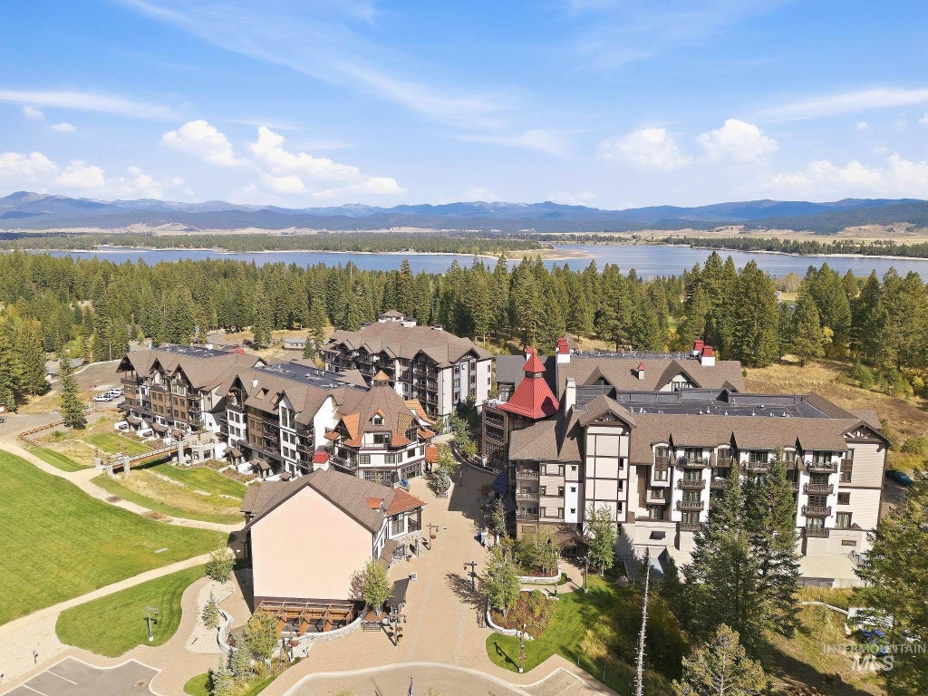 Photo of 760 Village Drive #Unit 406 &amp; 502, Donnelly, ID 83615 (MLS # 99003127)