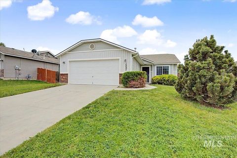 Photo of 16607 Chino Ave, Caldwell, ID 83607 (MLS # 98986459)