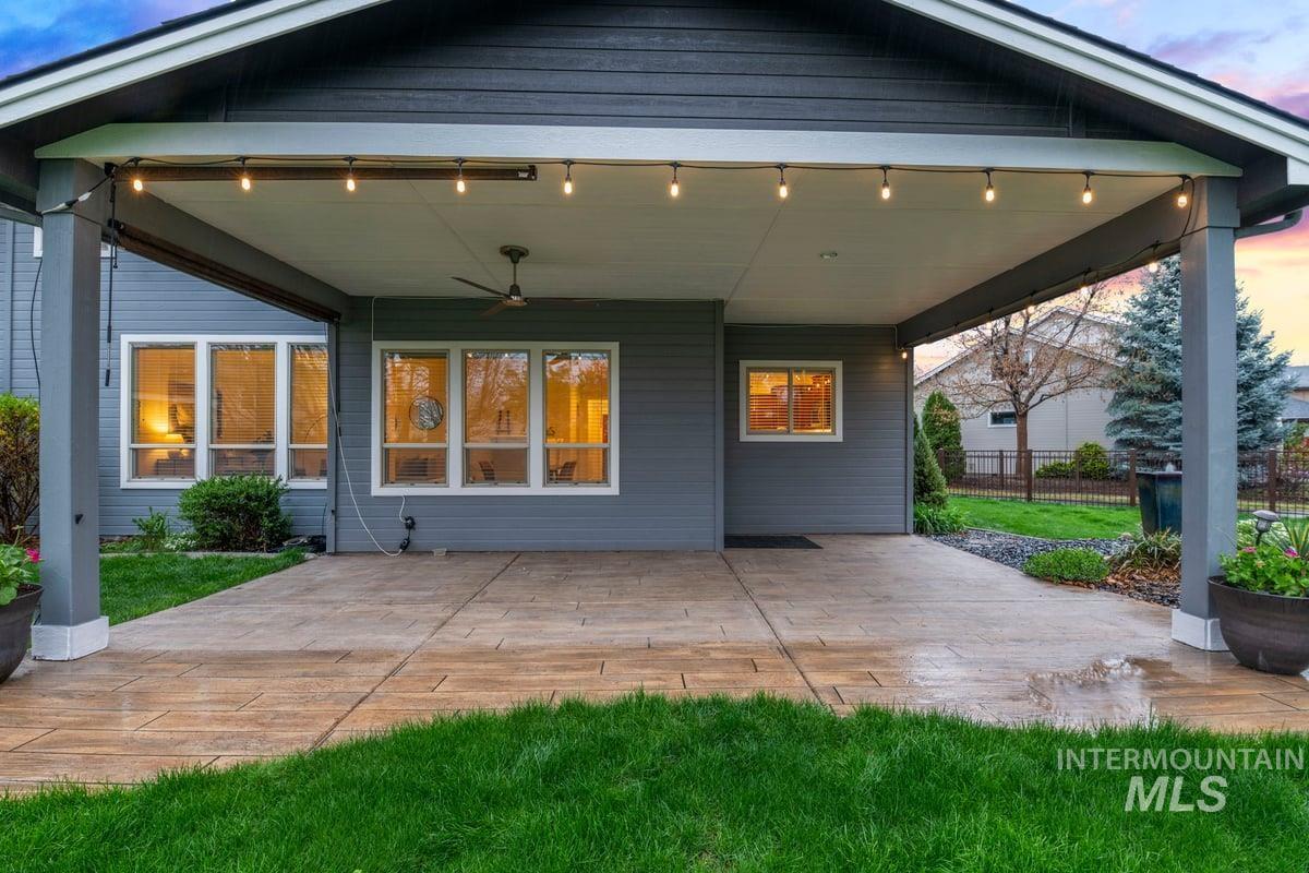 5363 N Red Hills Place